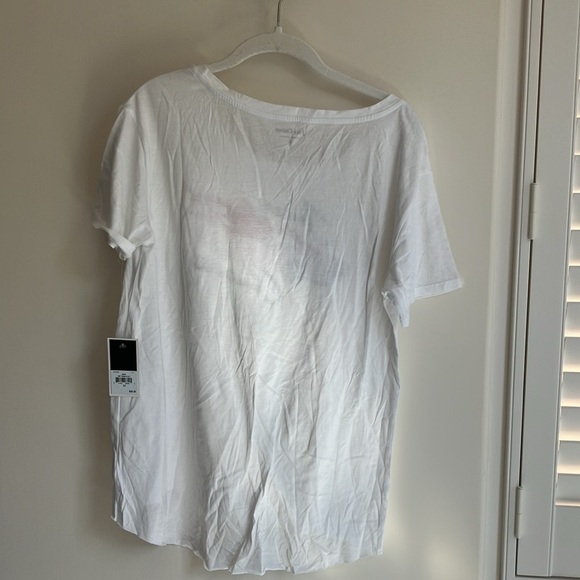 Juicy Couture White Graphic Women's Top size M NWT - Picture 4 of 6